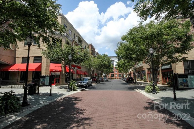 Property image 2 at 721 Governor Morrison Street, Charlotte, NC 28211