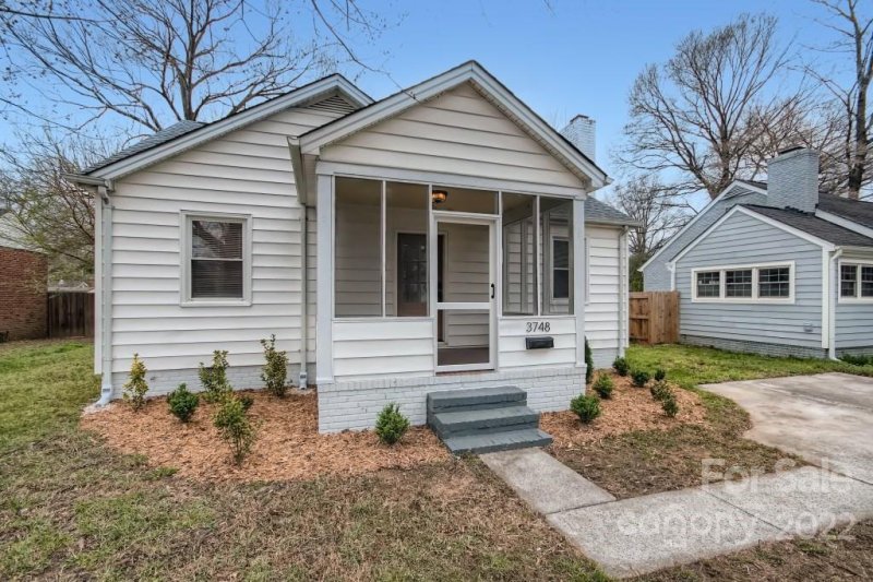 Property image 3 at 3748 The Plaza Road, Charlotte, NC 28205