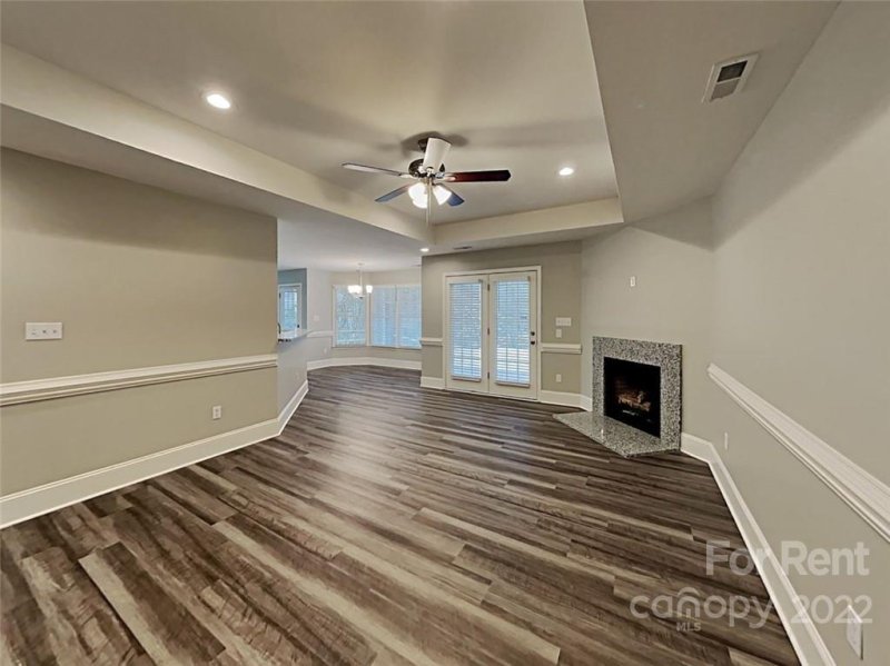 Property image 4 at 238 Woodlynn Drive, Charlotte, NC 28214