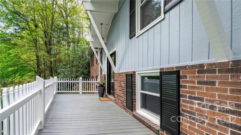 Property image 5 at 190 Long John Drive, Hendersonville, NC 28791