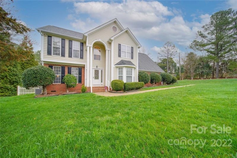Property image 4 at 9335 Morgan Glenn Drive, Mint Hill, NC 28227