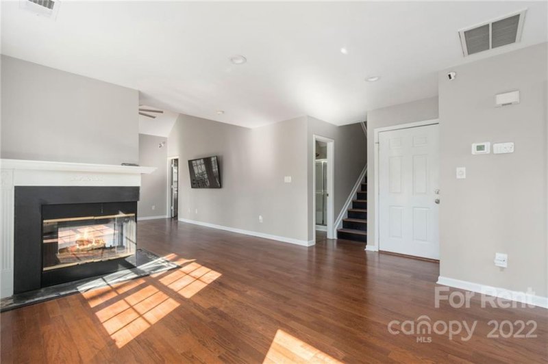 Property image 2 at 8401 Southgate Commons Drive, Charlotte, NC 28277