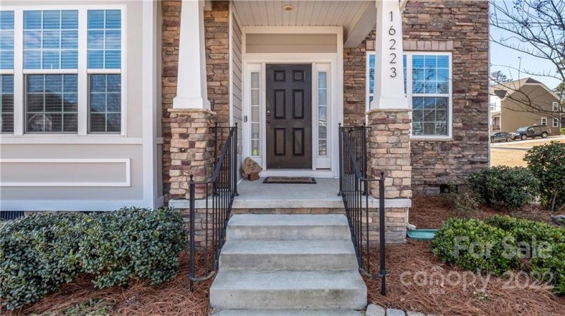 Property image 2 at 16223 Dark Star Court, Charlotte, NC 28278
