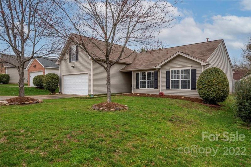 Property image 2 at 9116 Arbor Creek Drive, Charlotte, NC 28269