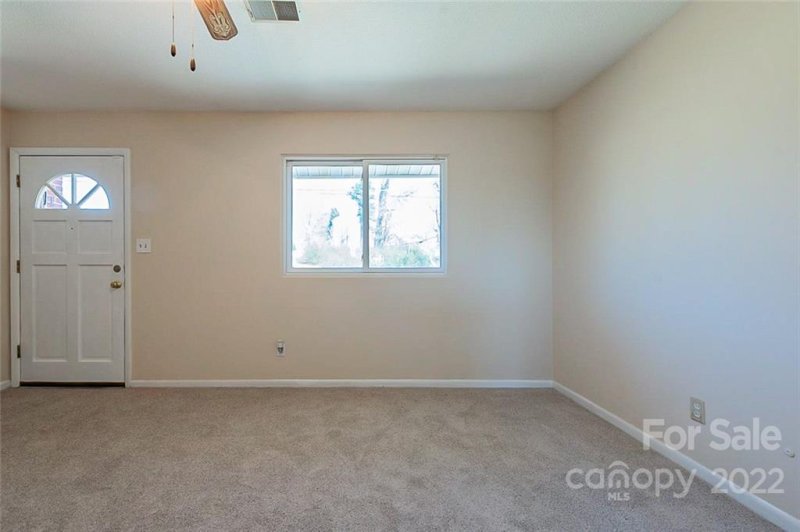 Property image 3 at 3113 Crescent Lane, Gastonia, NC 28052