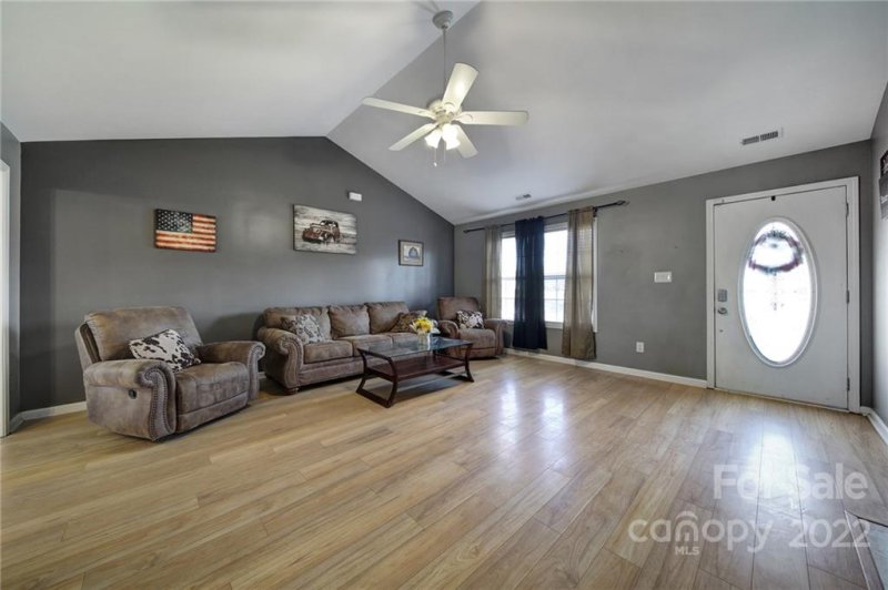 Property image 3 at 314 Pitts Road, Catawba, SC 29704