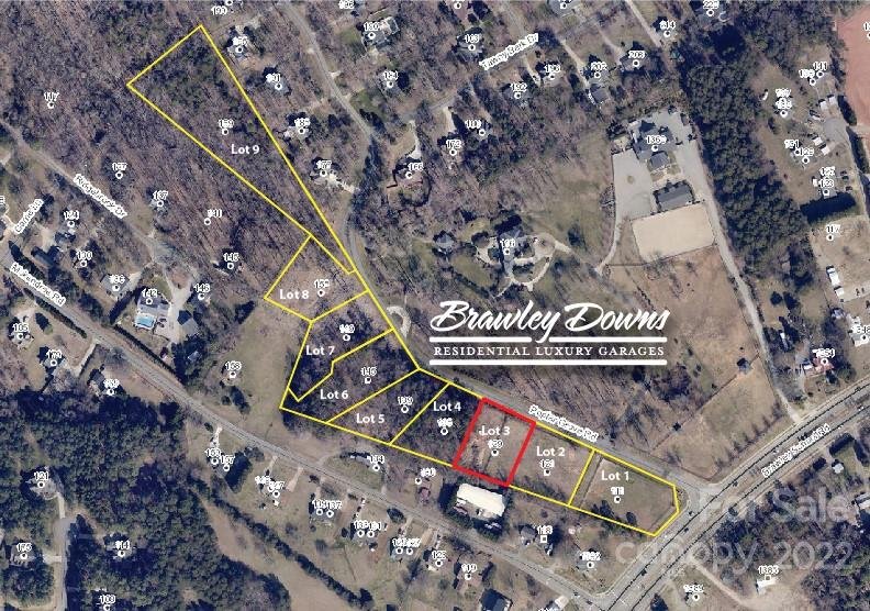 Property image 3 at 129 Poplar Grove Road, Mooresville, NC 28117