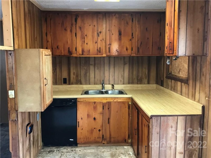 Property image 3 at 814 Circle View Drive, Gastonia, NC 28054