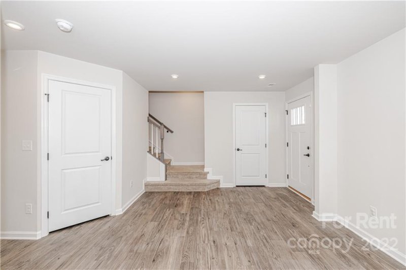 Property image 5 at 1225 Ashbury Street, Charlotte, NC 28216