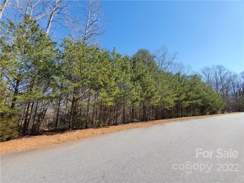 Property image 4 at 3118 Mountain Creek Drive, Sherrills Ford, NC 28673