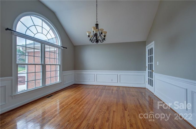 Property image 3 at 5505 Weavers Row, Gastonia, NC 28056