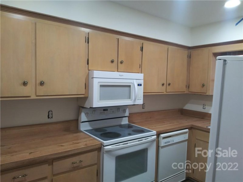 Property image 2 at 7891 Kinglet Road, Connelly Springs, NC 28612