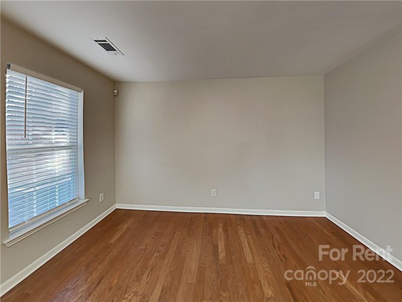 Property image 3 at 3810 Brookchase Lane, Charlotte, NC 28205