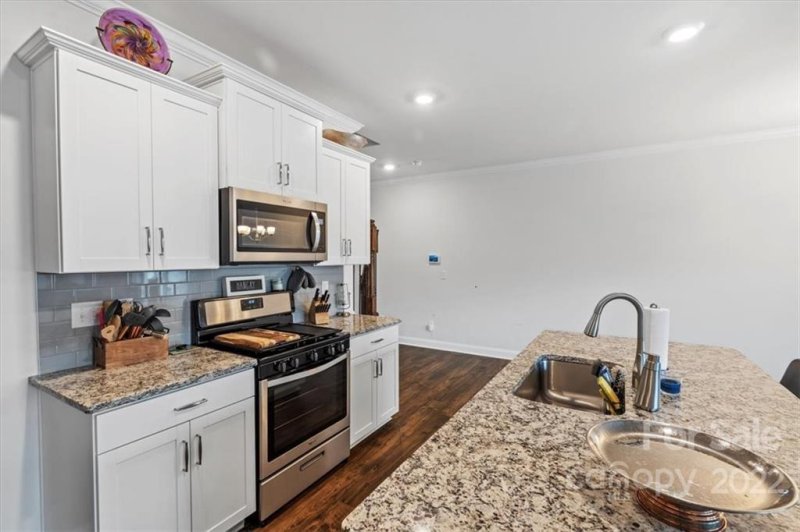 Property image 5 at 616 Altamonte Drive, Lake Wylie, SC 29710