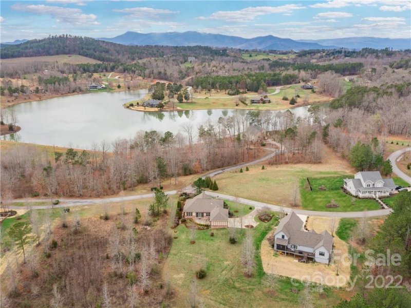 Property image 4 at 28 Hollymoorside Drive, Columbus, NC 28722