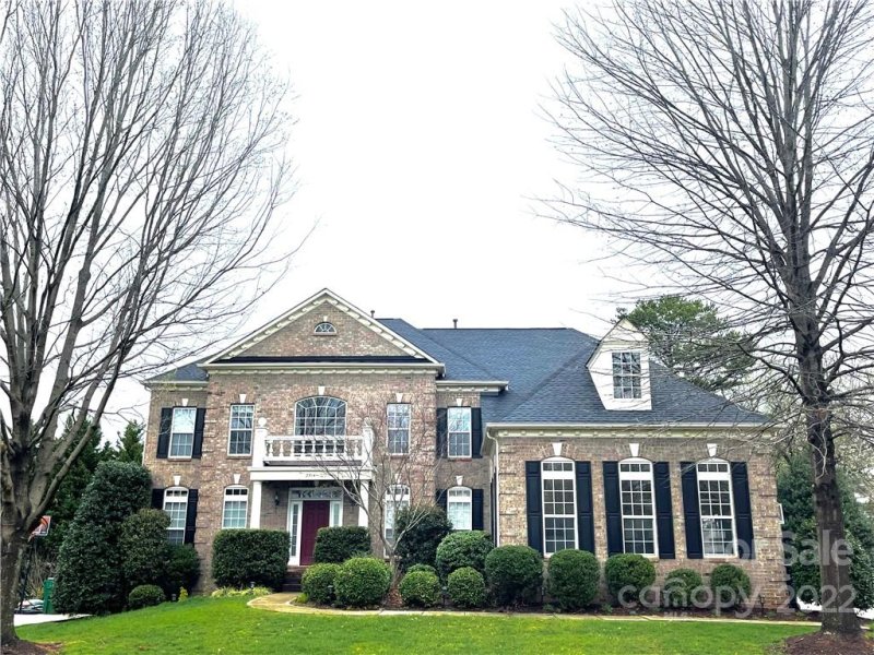 2714 Bridle Brook Way