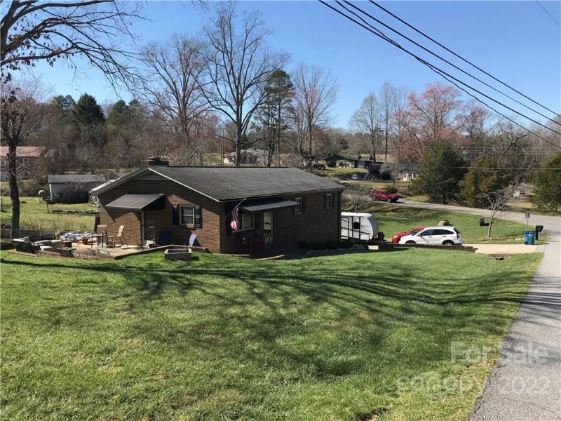 Property image 3 at 3208 Wilson Heights Street, Hildebran, NC 28637