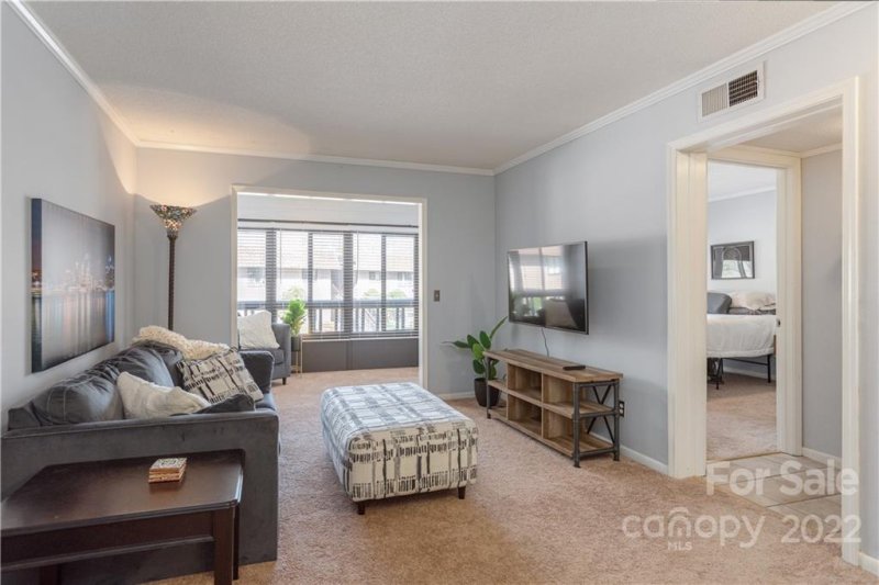 Property image 3 at 29 Lake Drive, Laurel Park, NC 28739