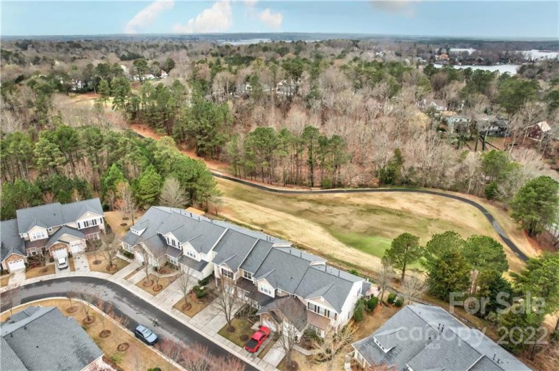 Property image 3 at 584 Pine Links Drive, Tega Cay, SC 29708