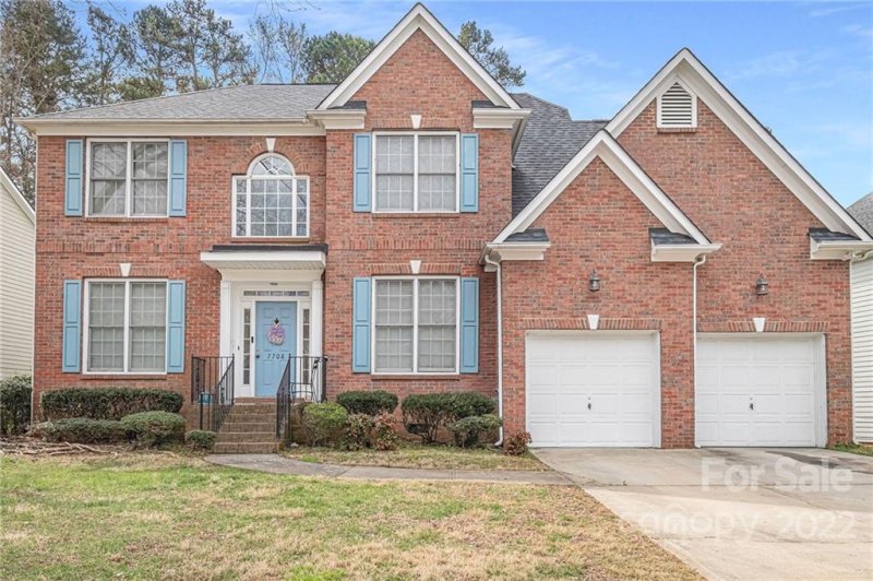 Property image 2 at 7708 Harrington Woods Road, Charlotte, NC 28269