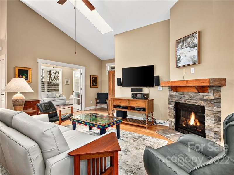 Property image 4 at 40 Brookstone Place, Candler, NC 28715