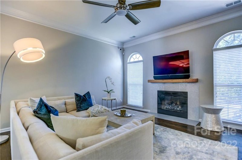 Property image 3 at 21218 Baltic Drive, Cornelius, NC 28031