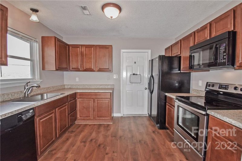 Property image 5 at 11530 Vista Haven Drive, Charlotte, NC 28226