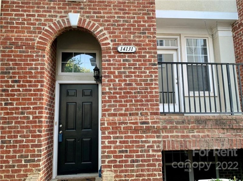 Property image 2 at 14131 Richmond Park Avenue, Charlotte, NC 28277