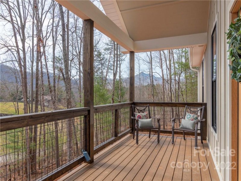 Property image 2 at 20 Oak Mountain Drive, Leicester, NC 28748