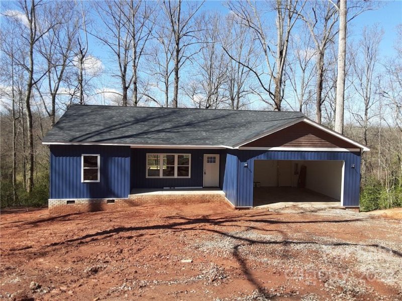 Property image 2 at 1714 Brentwood Court, Newton, NC 28658