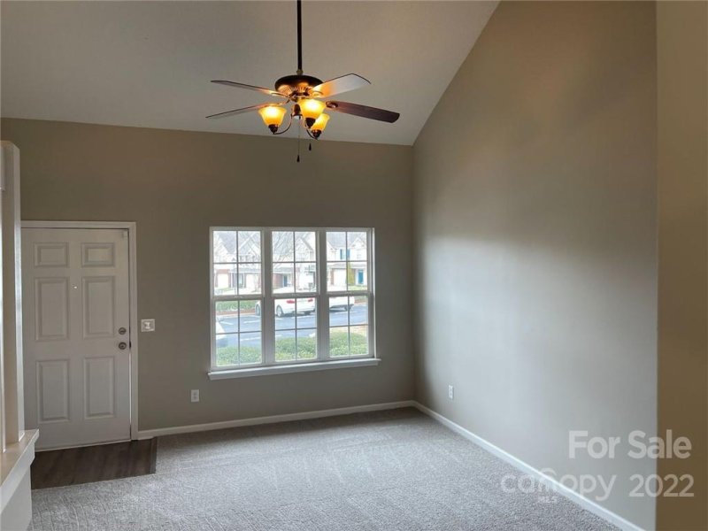 Property image 4 at 10522 Broken Branch Road, Charlotte, NC 28213