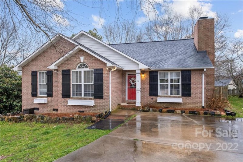 4910 Valley Trail Court