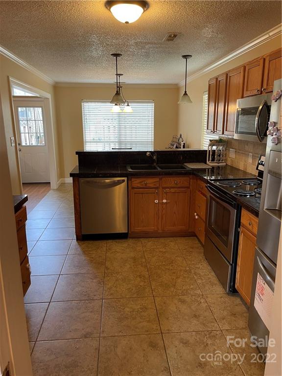 Property image 4 at 13213 Lampmeade Lane, Charlotte, NC 28273