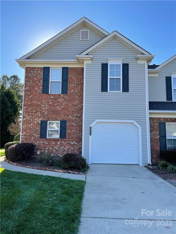 Property image 2 at 8840 Treyburn Drive, Charlotte, NC 28216