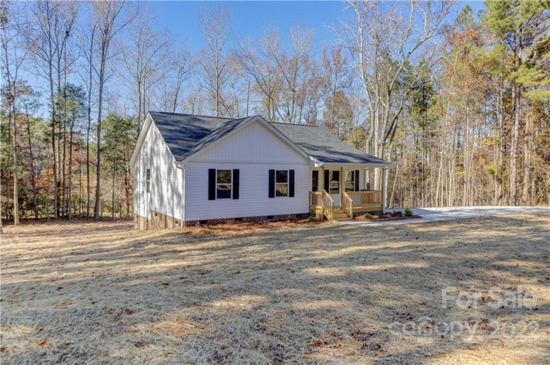 Property image 2 at 1489 Mack Drive, Mcconnells, SC 29726