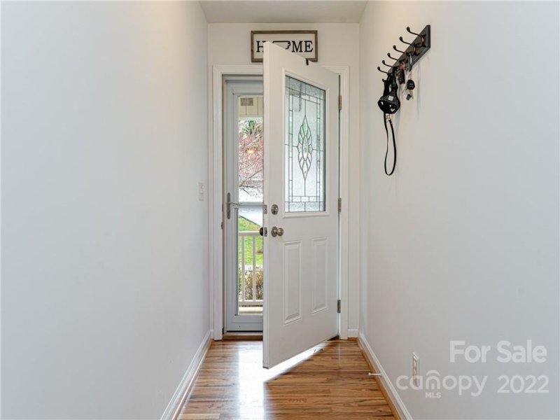 Property image 3 at 194 Allen Paul Drive, Hendersonville, NC 28791