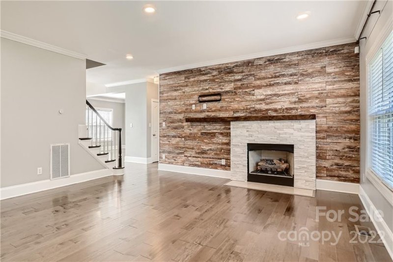 Property image 3 at 10404 Kilchurn Court, Charlotte, NC 28277