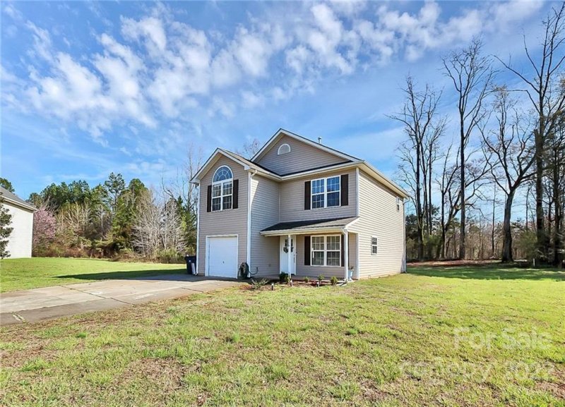 Property image 3 at 8748 Brookstead Meadow Court, Charlotte, NC 28215