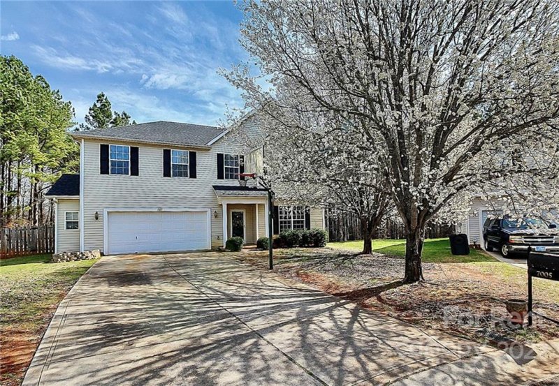 7005 Winter Garden Drive