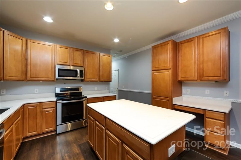 Property image 5 at 9435 Duckhorn Drive, Charlotte, NC 28277