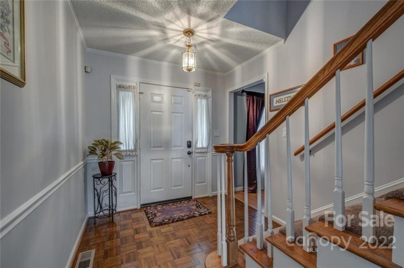 Property image 4 at 2401 Sugar Lane, Gastonia, NC 28056