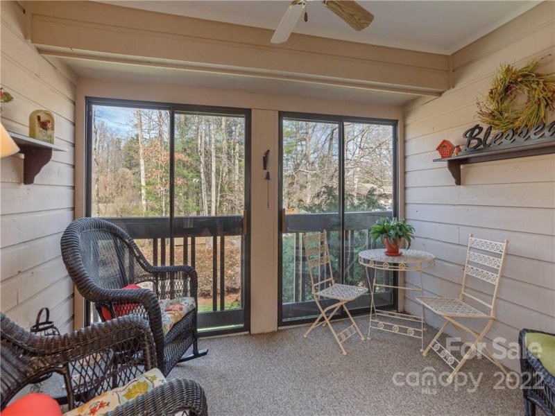 Property image 5 at 33 Lake Drive, Laurel Park, NC 28739