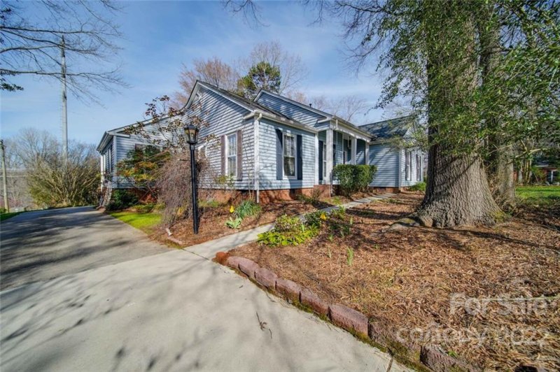 Property image 2 at 9515 Barson Lane, Charlotte, NC 28269