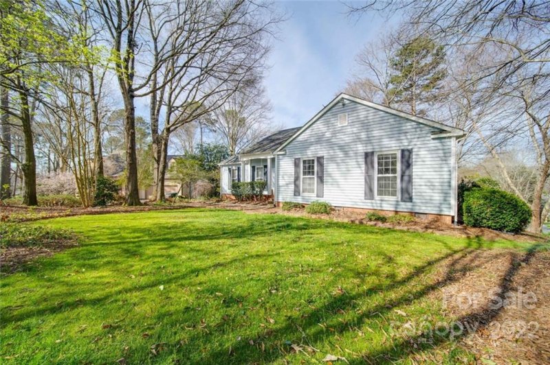 Property image 3 at 9515 Barson Lane, Charlotte, NC 28269