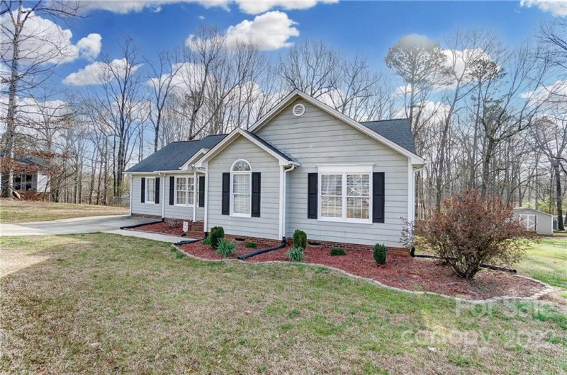 Property image 4 at 410 Split Oak Trail, Gastonia, NC 28052