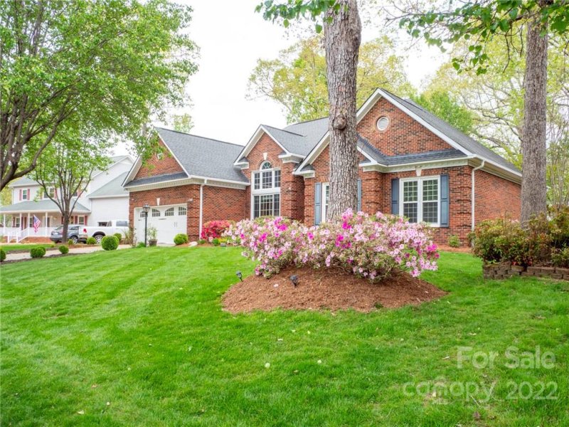 Property image 4 at 1907 Millbrook Lane, Matthews, NC 28104