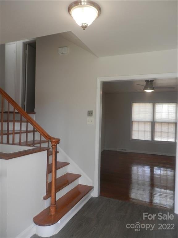 Property image 4 at 7515 Riding Trail Road, Charlotte, NC 28212