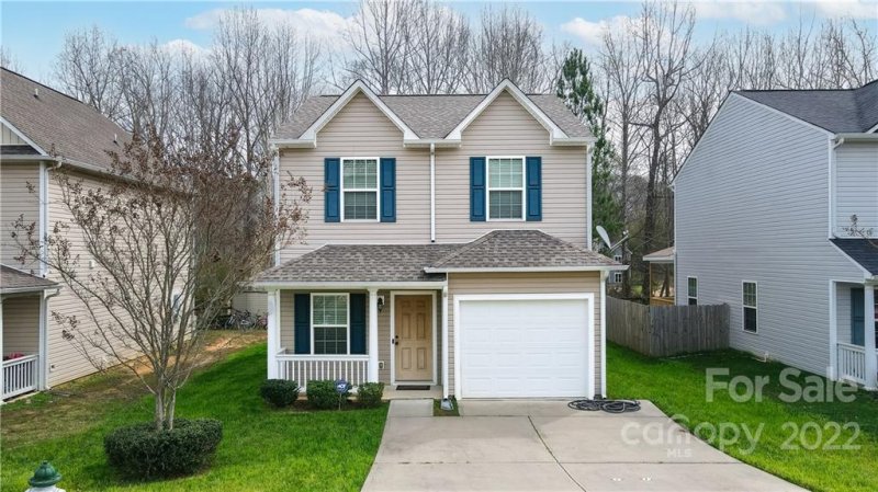 Property image 2 at 226 Makayla Court, Fort Mill, SC 29715