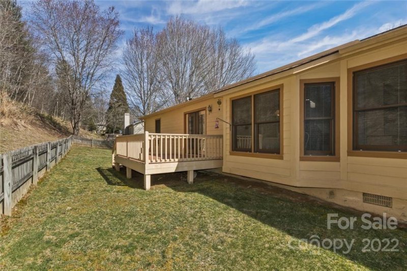 Property image 4 at 20 Pine Ridge Trail, Arden, NC 28704