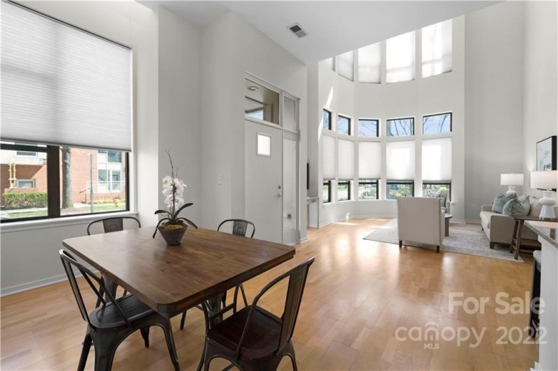 Property image 3 at 2125 Southend Drive, Charlotte, NC 28203